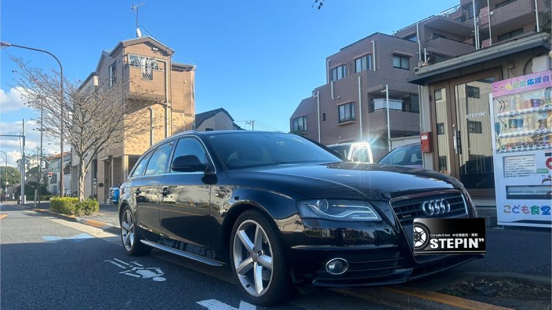 アウディA4